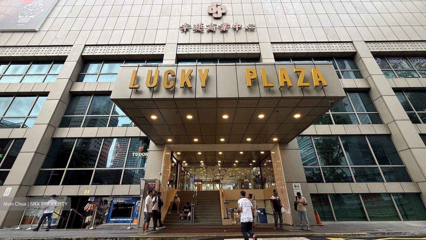 Lucky Plaza (D9), Retail #537516141